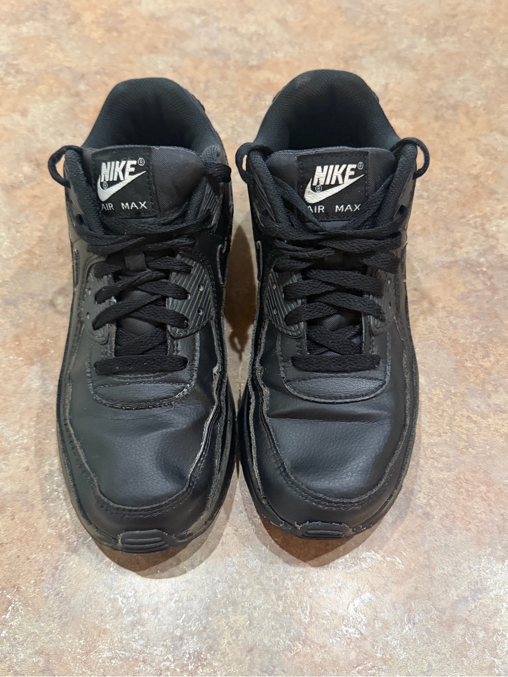 Nike Air Max 90. Size 7Y